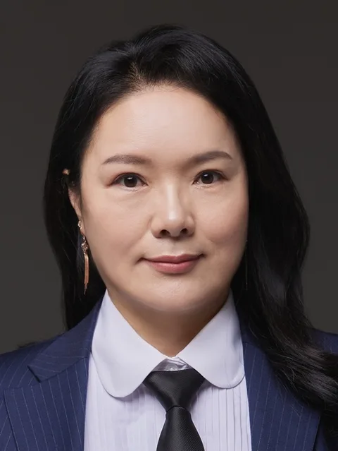 50대 이상 여성 고객이 AI 증명사진 제작에 사용한 일상 사진 (2번째 사진)