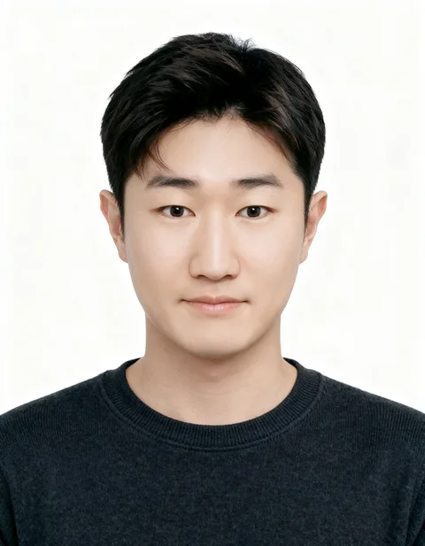 20대 남성 고객의 인핸즈 AI 증명사진 제작 결과 (2번째 사진)
