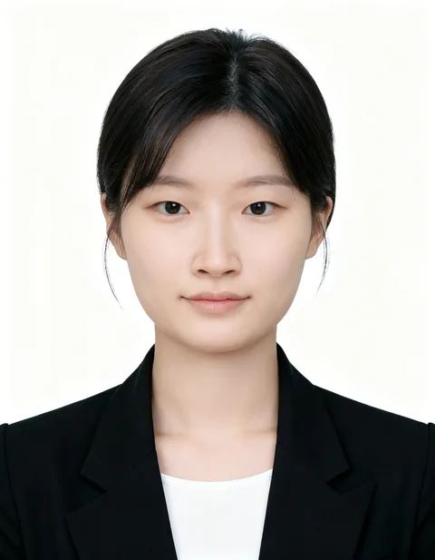 20대 여성 고객의 인핸즈 AI 증명사진 제작 결과 (2번째 사진)